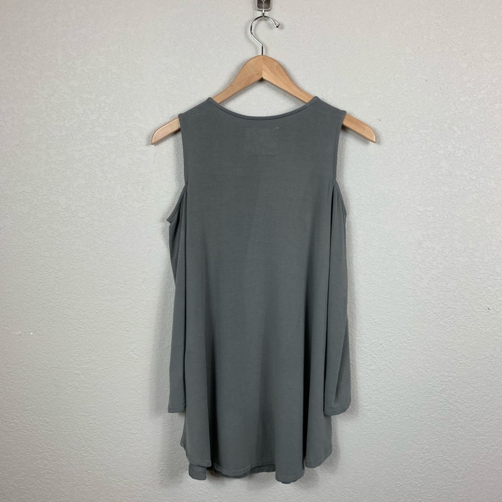 Bloomingdale’s Cupio Cold Shoulder Grey Tunic - Picture 6 of 8